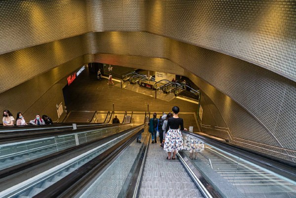 043 - De Korrel Wemmel - Lucienne Van Damme - Metro Parijs